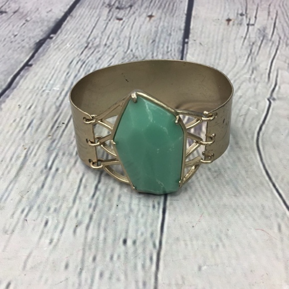 KRC wide stone bracelet gold tone green thick